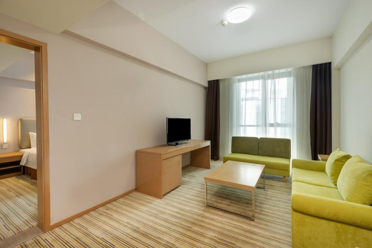 Holiday Inn Express Shanghai Gongkang By Ihg Esterno foto